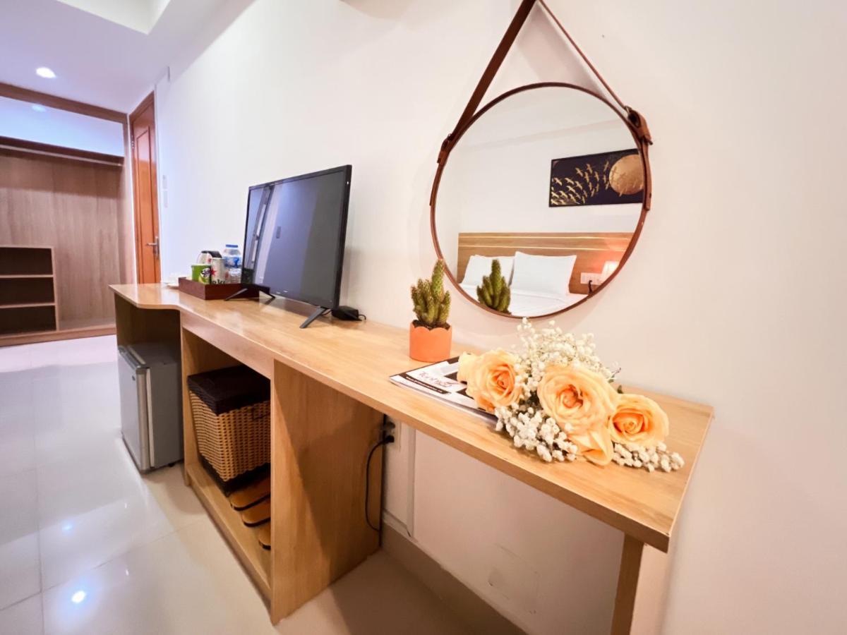 Olwen Hotel Nha Trang Bagian luar foto